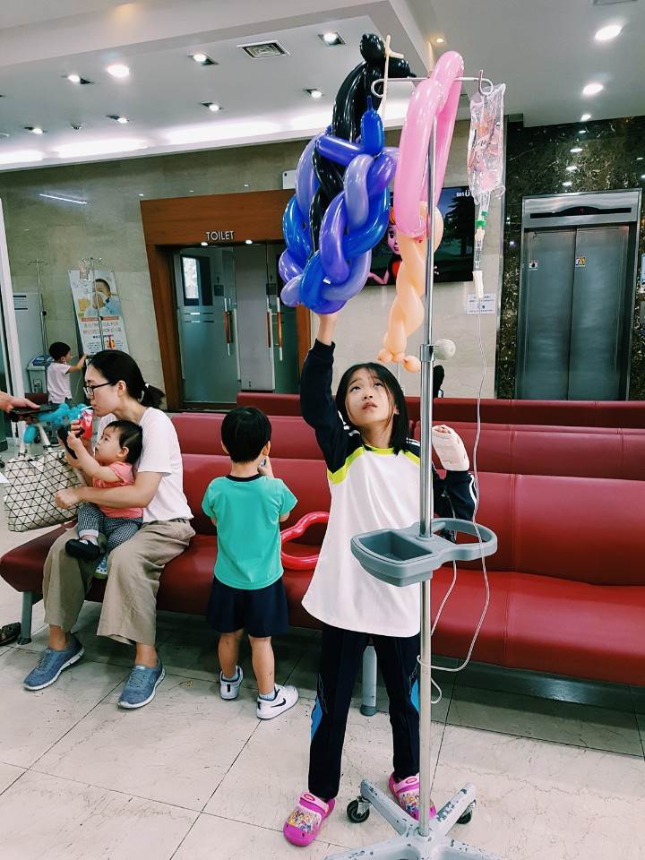 CJ헬스케어 소아과 삐에로 행사이벤트5.jpg