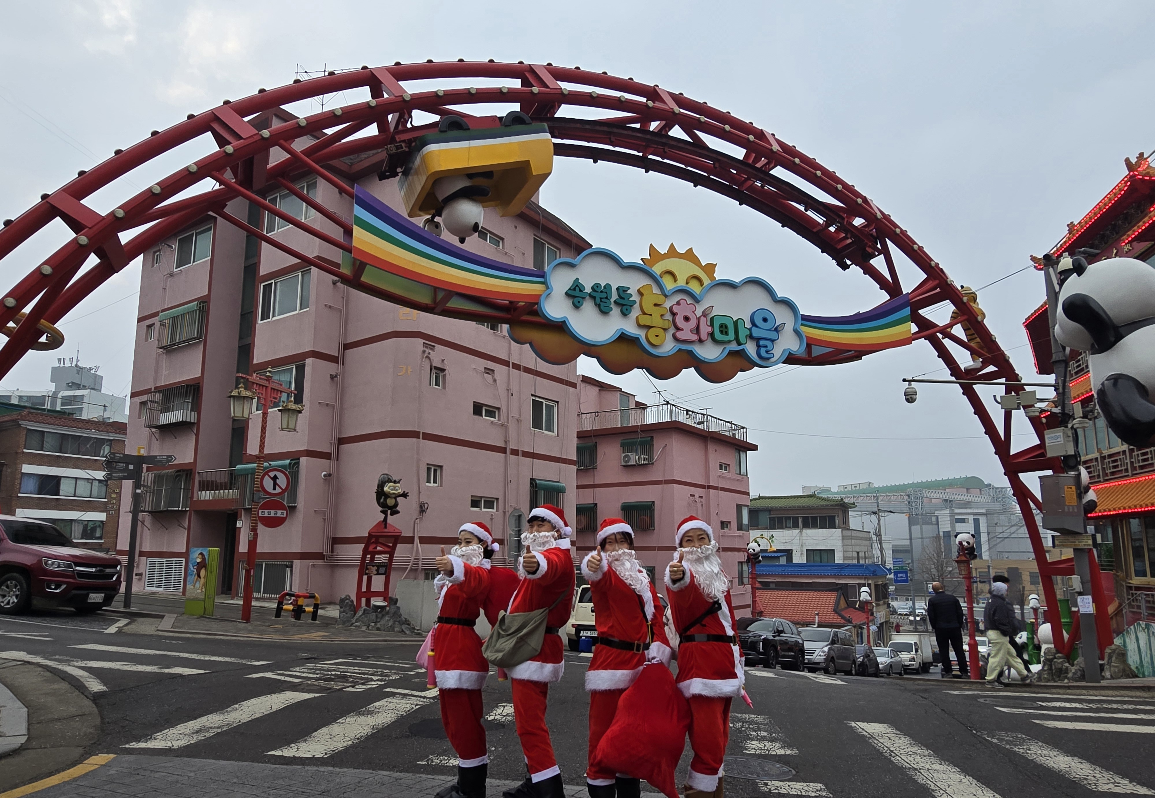 산타삐에로 KakaoTalk_20251222_110448917.jpg